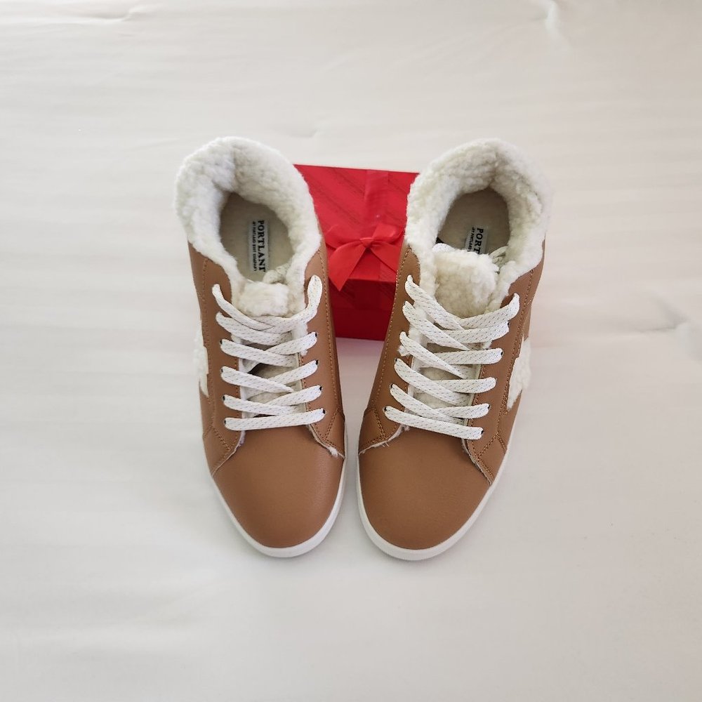 Women's Portland Brown Sneakers- white/gold laces . Sz 9. Excellent Condition - Picture 10 of 14